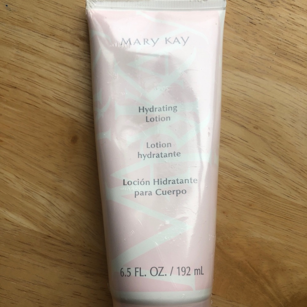 Mary Kay hydrating lotion